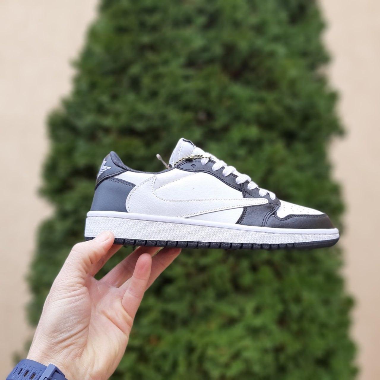 Чоловічі кросівки Nike Air Jordan 1 low FRAGMENT DESIGN Cactus JACK (чорні з білим) 11086 Найк vkross