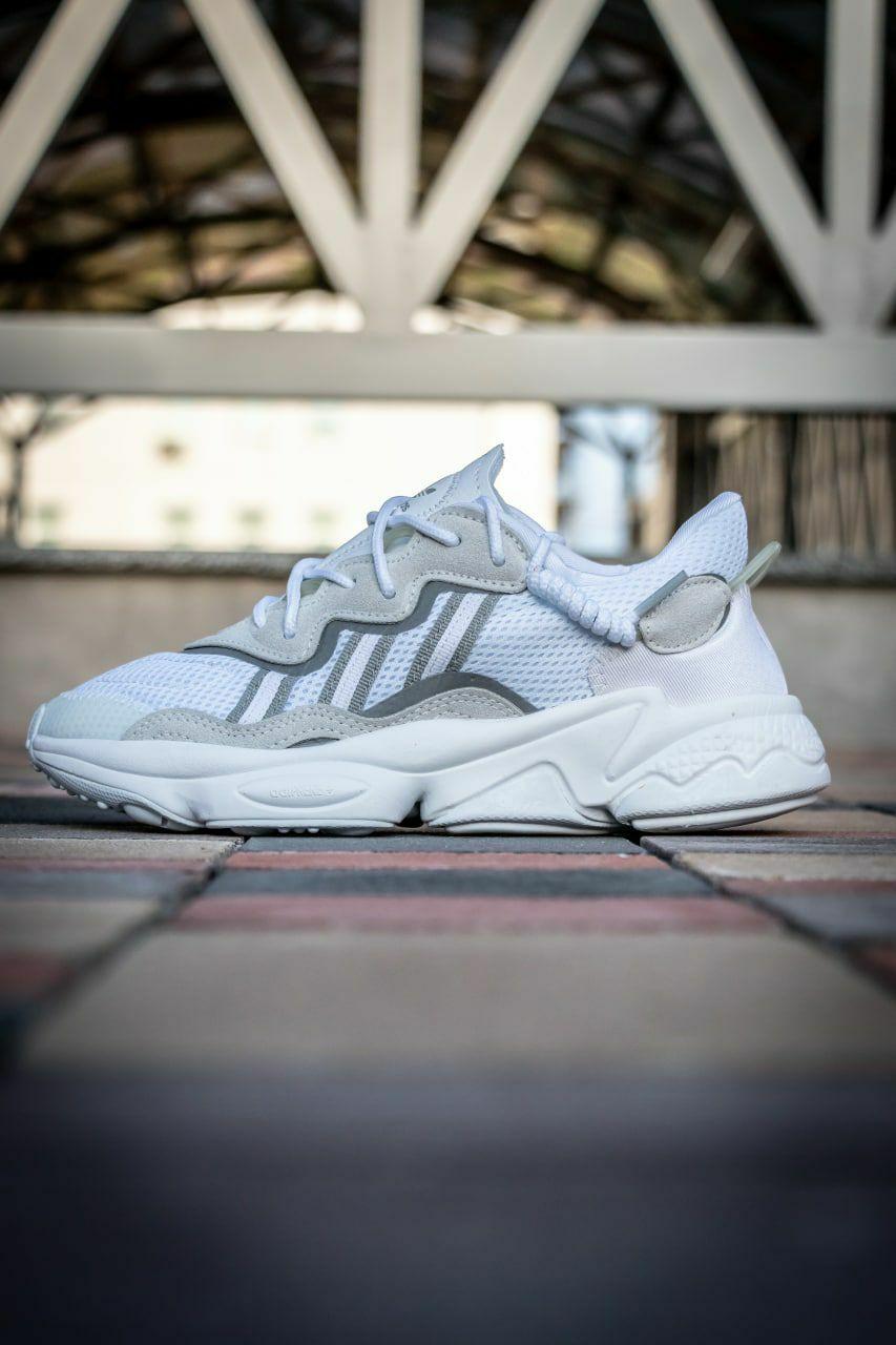 Чоловічі кросівки Adidas Ozweego (білі) стильні повсякденні кроси 3022 Адідас vkross