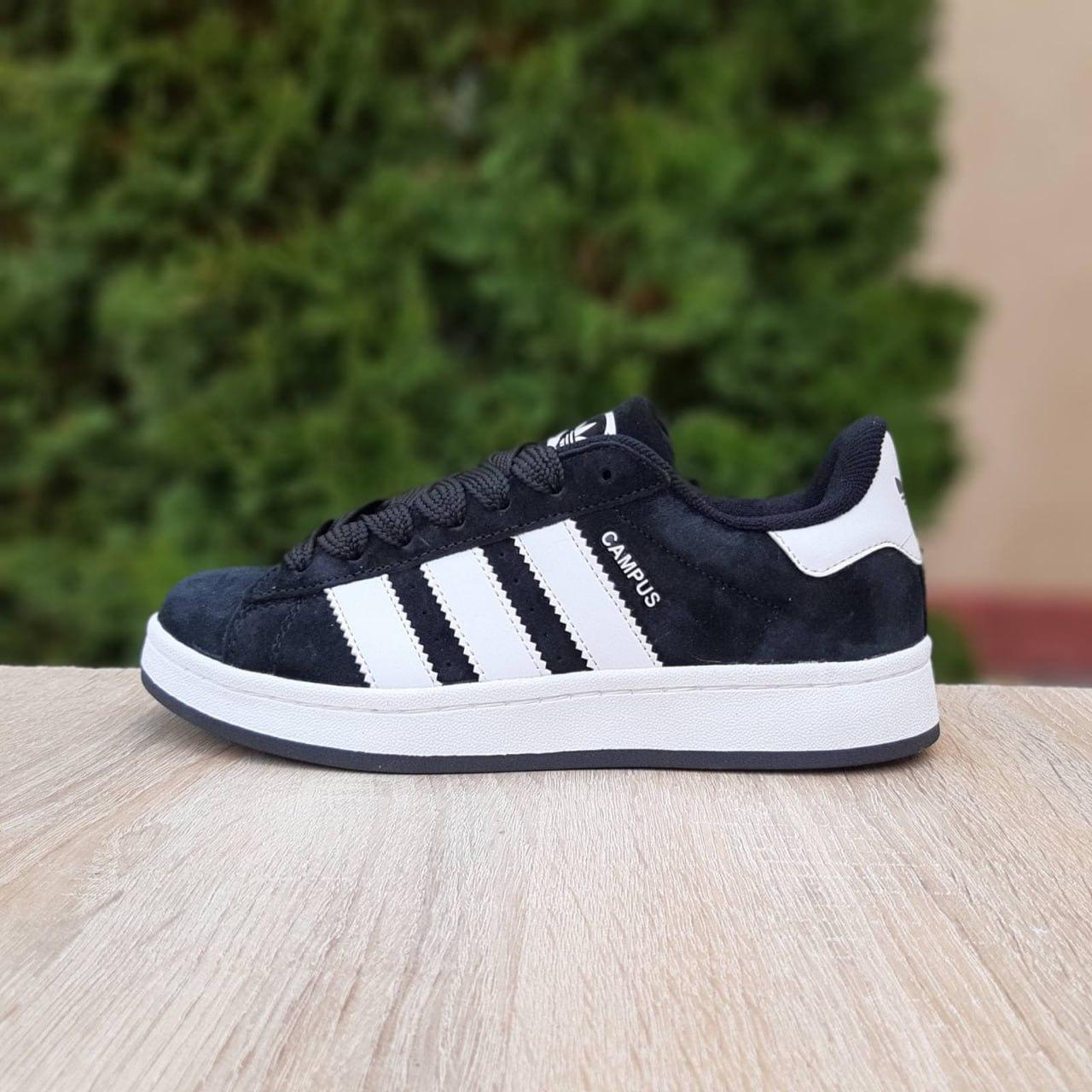 Жіночі демісезонні кросівки Adidas Campus (чорні з білим) спортивні повсякденні кроси 20944 Адідас vkross