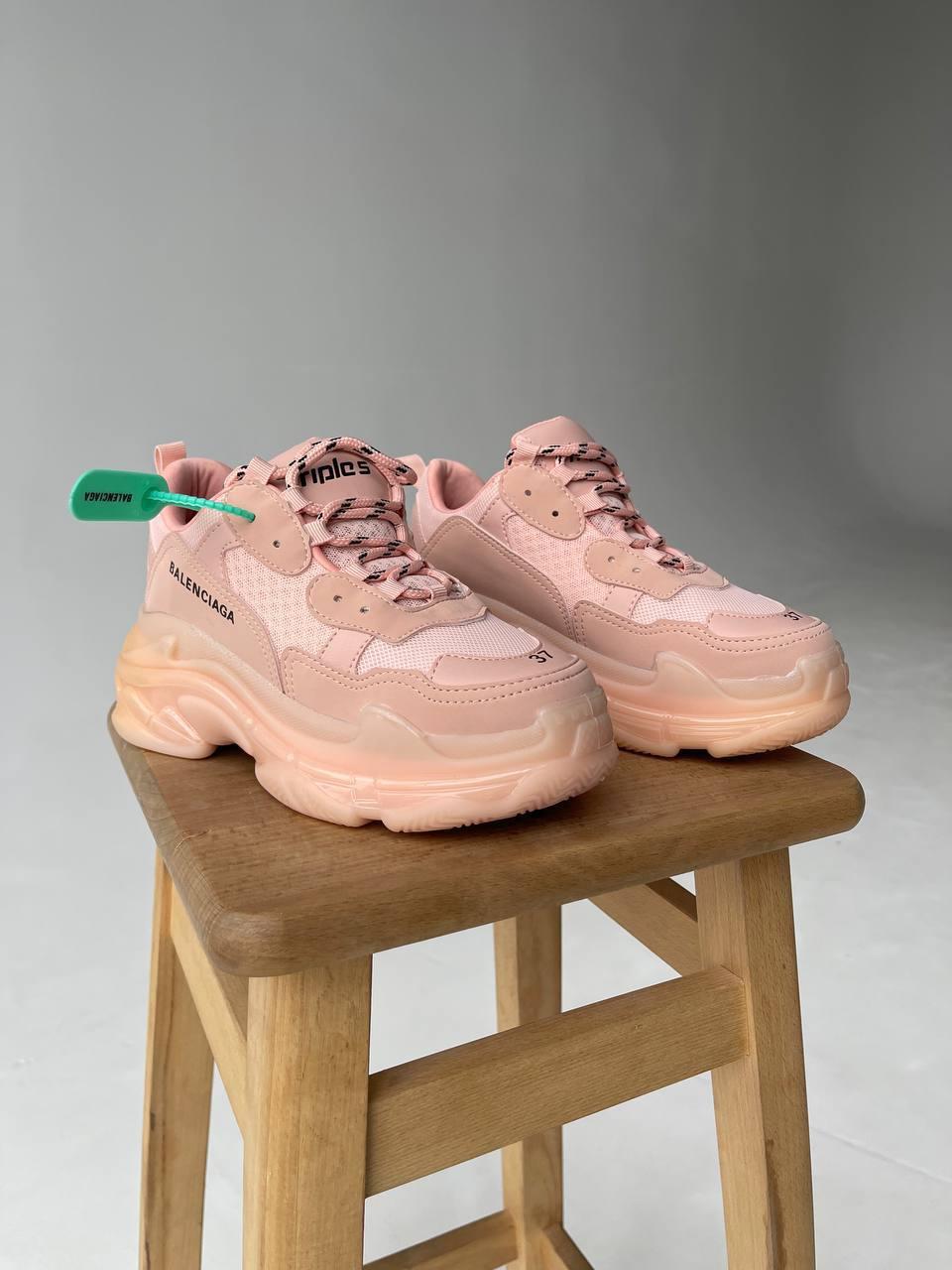 Жіночі кросівки Balenciaga Triple S Pink (рожеві) модні демісезонні кросівки BA0022 Баленсіага vkross