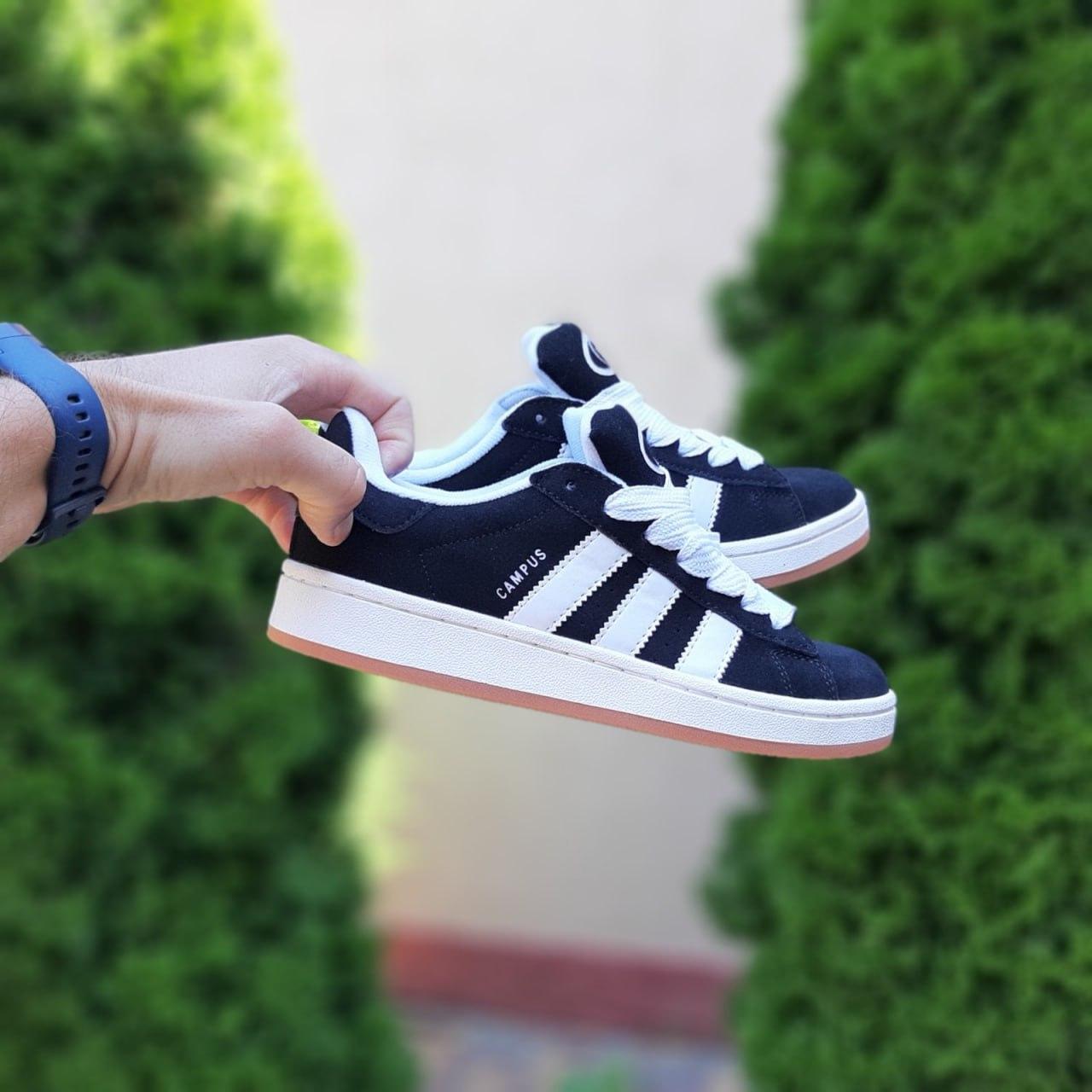 Жіночі демісезонні кросівки Adidas Campus (чорні з білим) спортивні повсякденні кроси 20810 Адідас vkross