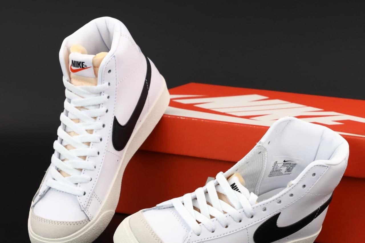Женские кроссовки Nike Blazer Mid, белый, серый, черный, Вьетнам Найк Блазер Мід білі з сірим з чорним - фото 1 - id-p2179211355