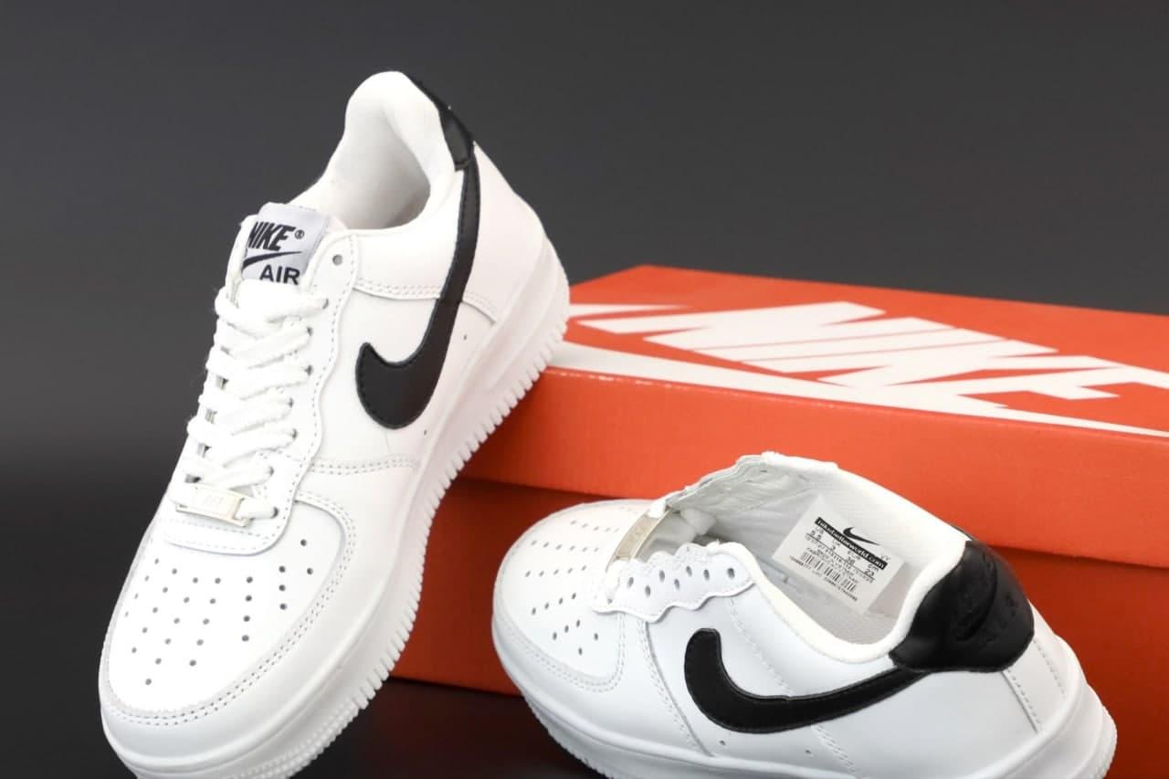 Мужские кроссовки Nike Air Force 1 Low, Найк Эир Форс 1 Лов белые с черным - фото 6 - id-p2179229982