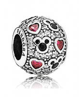 Серебряный шарм Pandora MICKEY & HEARTS 791457CZ