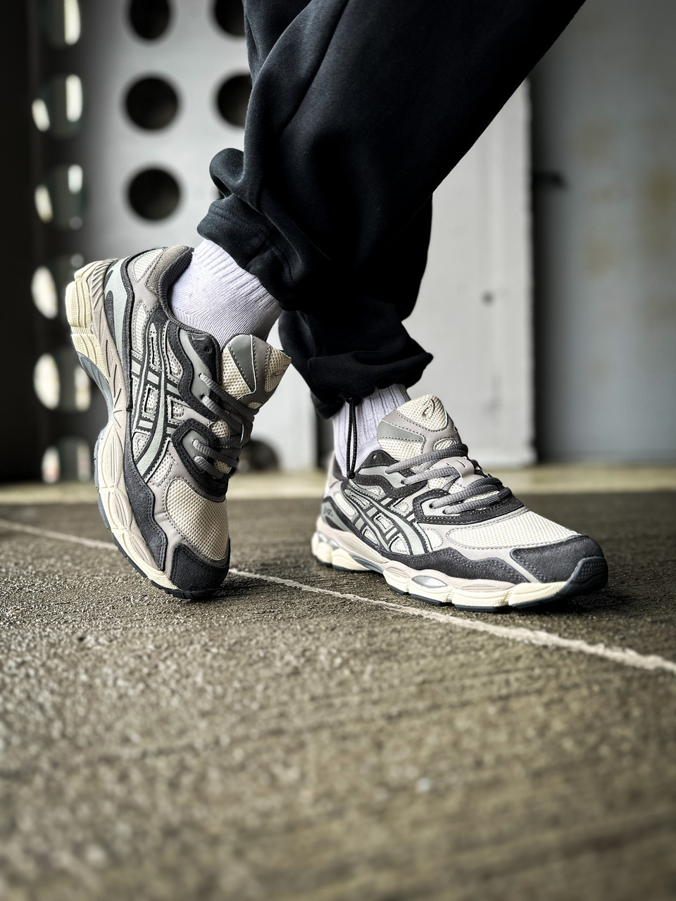 Кросівки чоловічі коричневі Asics Gel Nyc Beige Brown (15027), фото 1