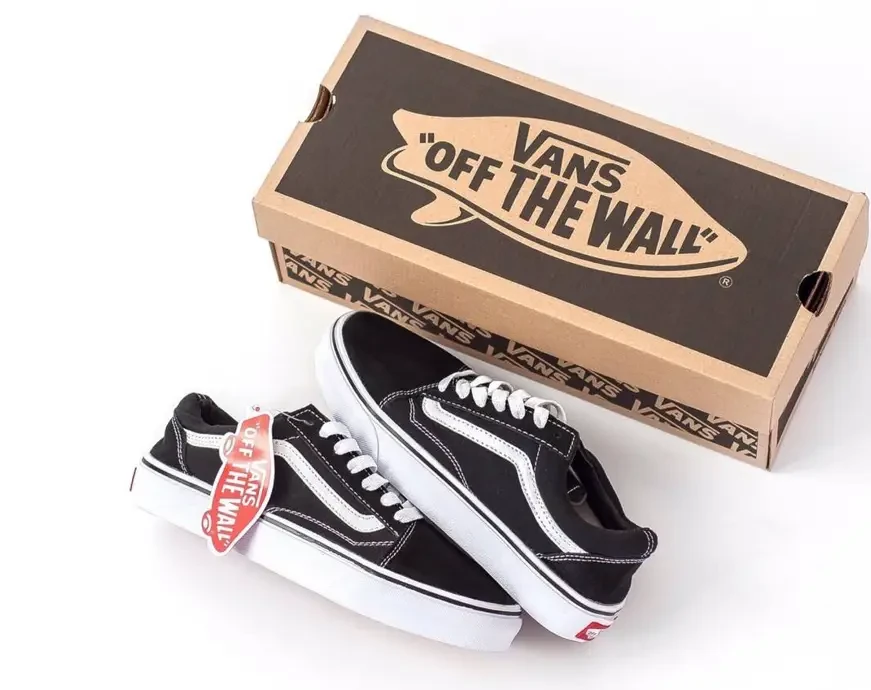 Мужские кеды Vans Old Skool, черно-белый, Китай Ванс Олд Скул чорно-білі - фото 1 - id-p2179250984