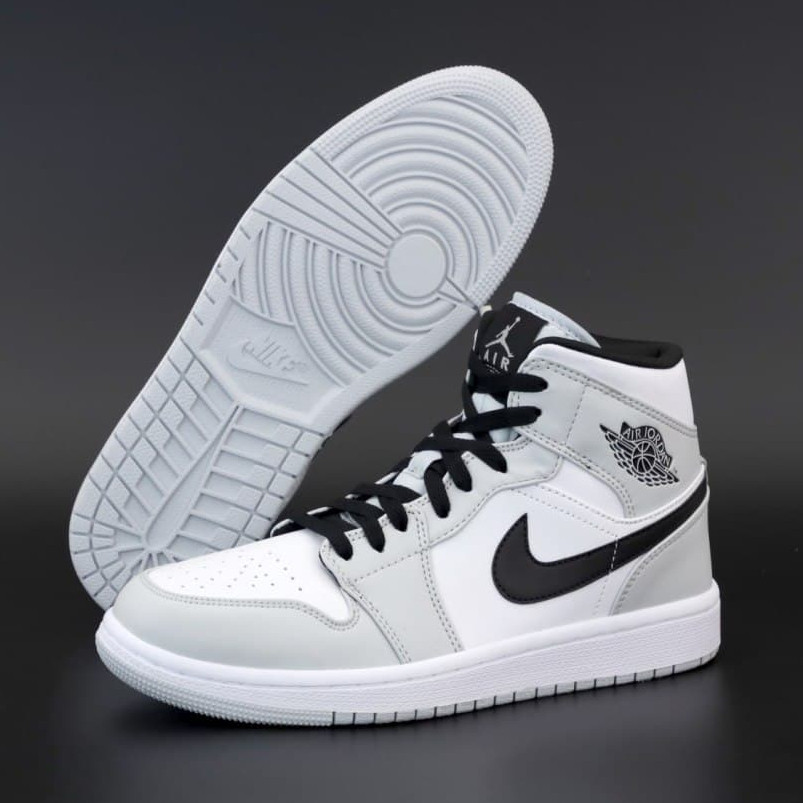 Женские кроссовки Nike Air Jordan 1 Retro High, Найк Еір Джордан (Джордани), білі з сірим - фото 5 - id-p2179251001