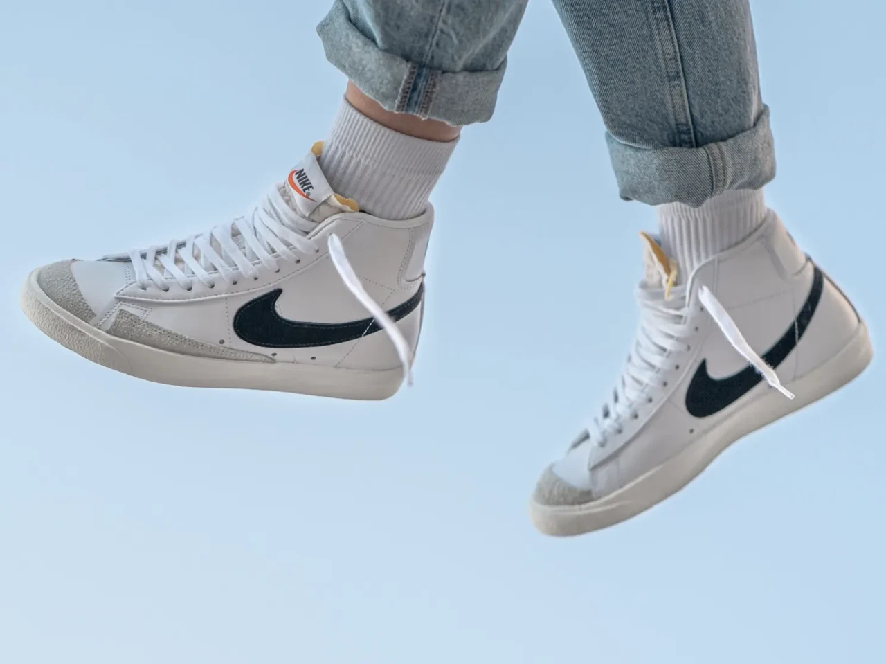 Женские кроссовки Nike Blazer Mid, белый, серый, черный, Вьетнам Найк Блазер Мід білі з сірим з чорним - фото 1 - id-p2179251004