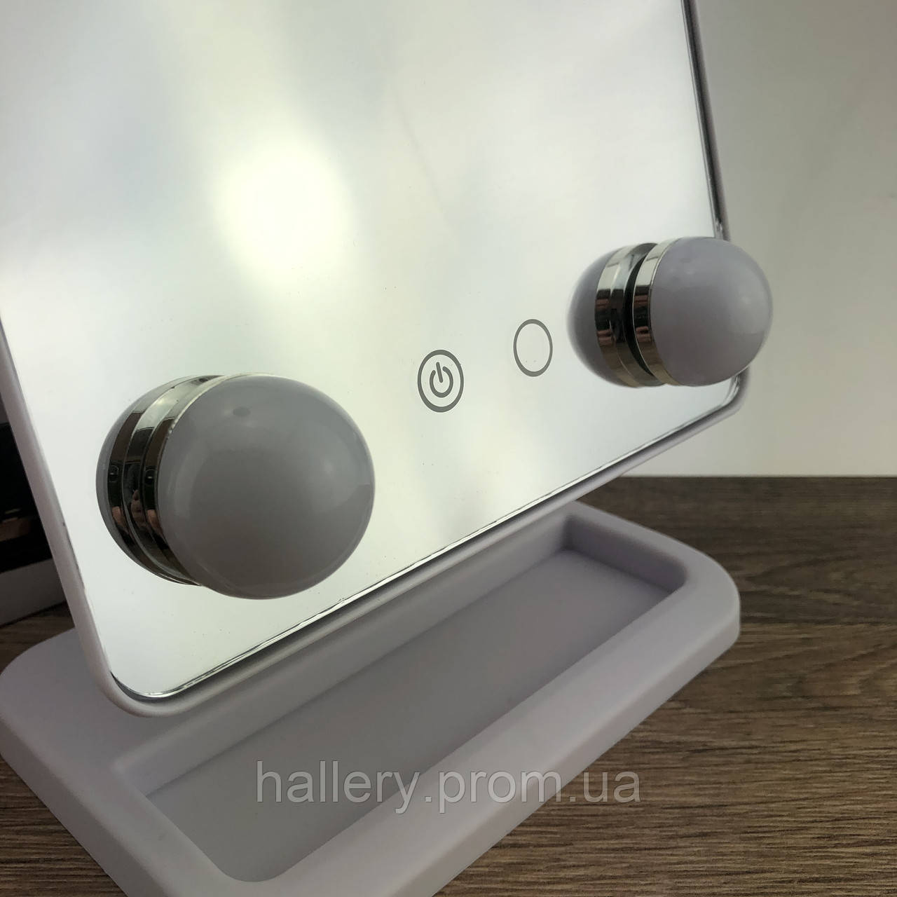 Зеркало для макияжа с LED подсветкой Cosmetie Mirror 360 HH083 настольное косметическое hr - фото 4 - id-p2179265848