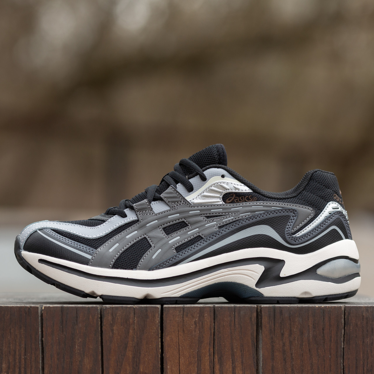 Кросівки чоловічі сірі Asics Gel-Preleus Black Grey White (16451), фото 1