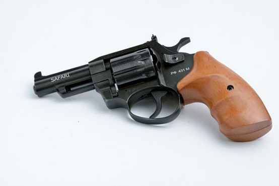 Револьвер під патрон Флобера Safari РФ-431, бук