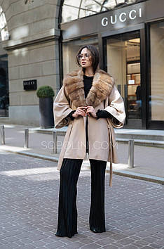 Новинка у  продажу, пончо з хутром куниці