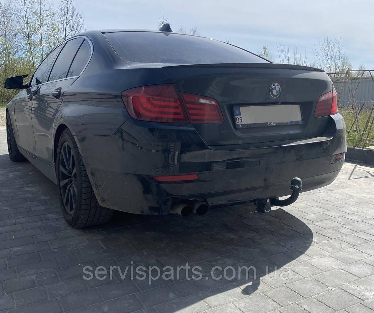 Фаркоп BMW 5-series F10 F11 2010-2017 (БМВ 5) без підрізу бампера