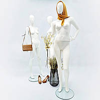Манекен женский белый матовый дизайнерский для магазина одежды