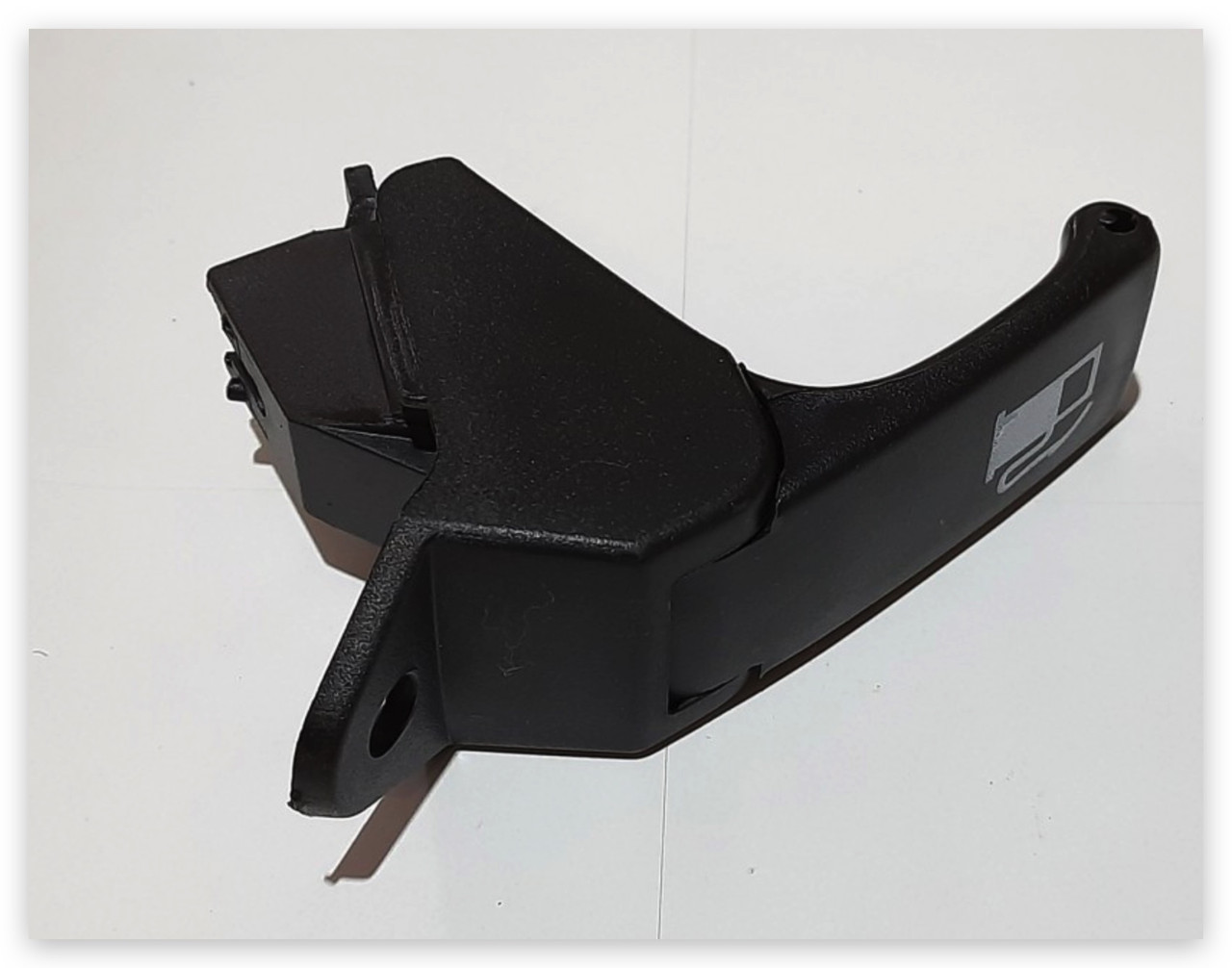 Ручка крышки топливного бака (черная) Chery M11 KLM