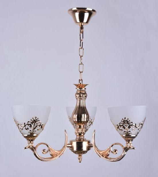 Люстра ланцюгова на три плафони