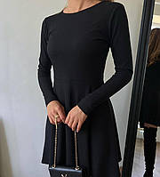 Нежное весеннее женское платье из качественного турецкого рубчика в цветах: черный, бежевый (размер 42-46)