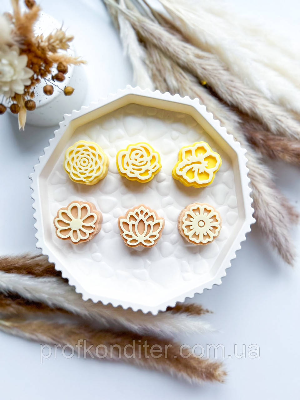 Ексклюзив! Силіконовий молд для шоколаду та ін "Цукерки-квіти асорті", фото 1