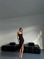 Чёрное женское классическое шелковое длинное платье на бретелях с открытым декольте и разрезом на ноге 44/46