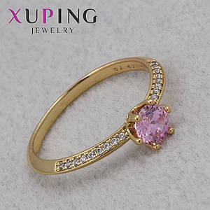 Кільце золотисте тонке Xuping Jewelry медичне золото з білим і рожевим цирконом ширина 2 мм