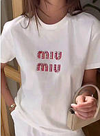 Женская футболка miu miu з камінчиками ( onesize xs-m)