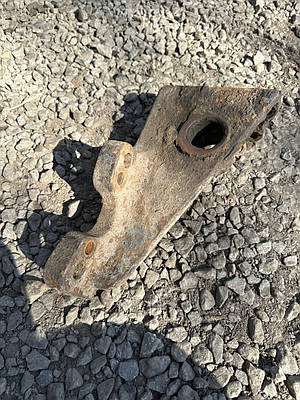 Кронштейн ЗИЛ 130 левый | купить недорого на Prom | Украина