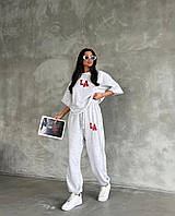 Женский молодежный оверсайз костюм Лос-Анжелес футболка и джогеры (бежевый, графит); размер: 42-46 Серый,