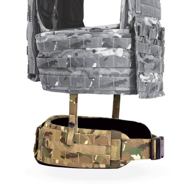 【実物】Crye Precision AVS【Mサイズ】 送料無料 実物 Crye Precision AVS STANDARD Mサイズ マルチカム