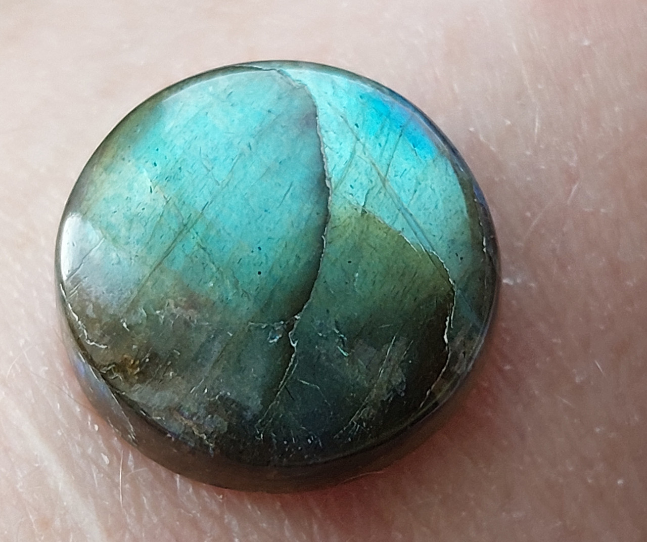 Лабрадорит 16.45 Ct 18.48 х 5.44 мм
