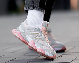 Жіночі замшеві кросівки New Balance 9060 сірі з рожевими вставками якісні