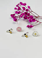 Сережки срібні Бджілка + Ромашка, дитячі різні сережки, срібло 925 проби, біла або рожева квітка