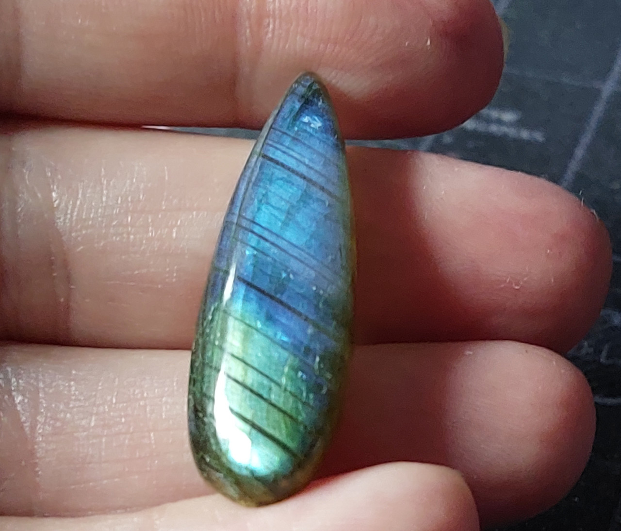 Лабрадорит 19.1Ct 36.17х11.7х5.8 мм