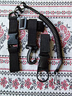 Набор тактических карабинов на черной стропе / карабин+держатель для перчаток+страховой шнур