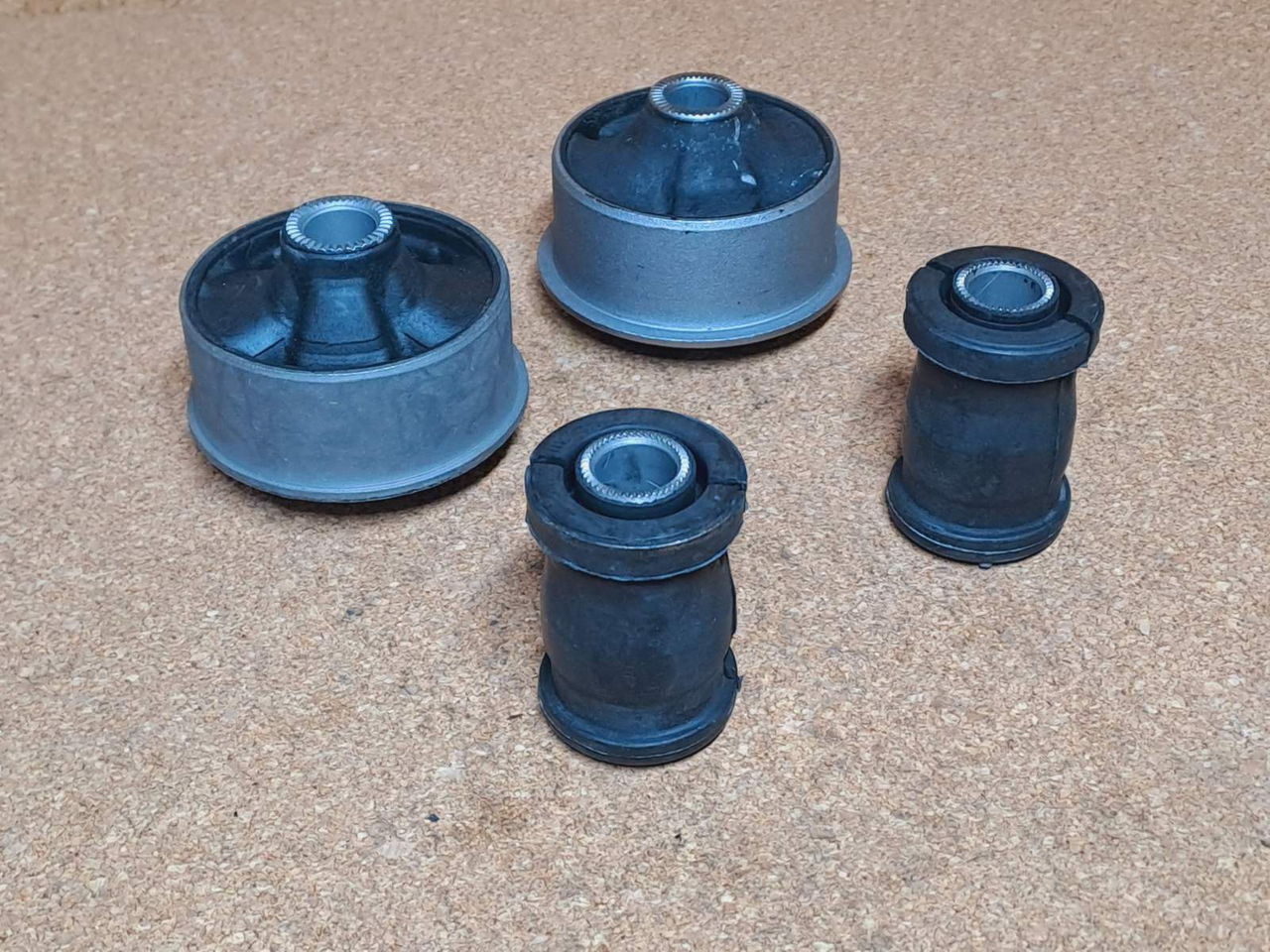 Сайлентблок переднього важеля комплект BYD F3 Бід Ф3, фото 1