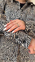 Жіночий брючний атласний костюм двійка з сорочкою вільного крою та брюками-палаццо, фото 2