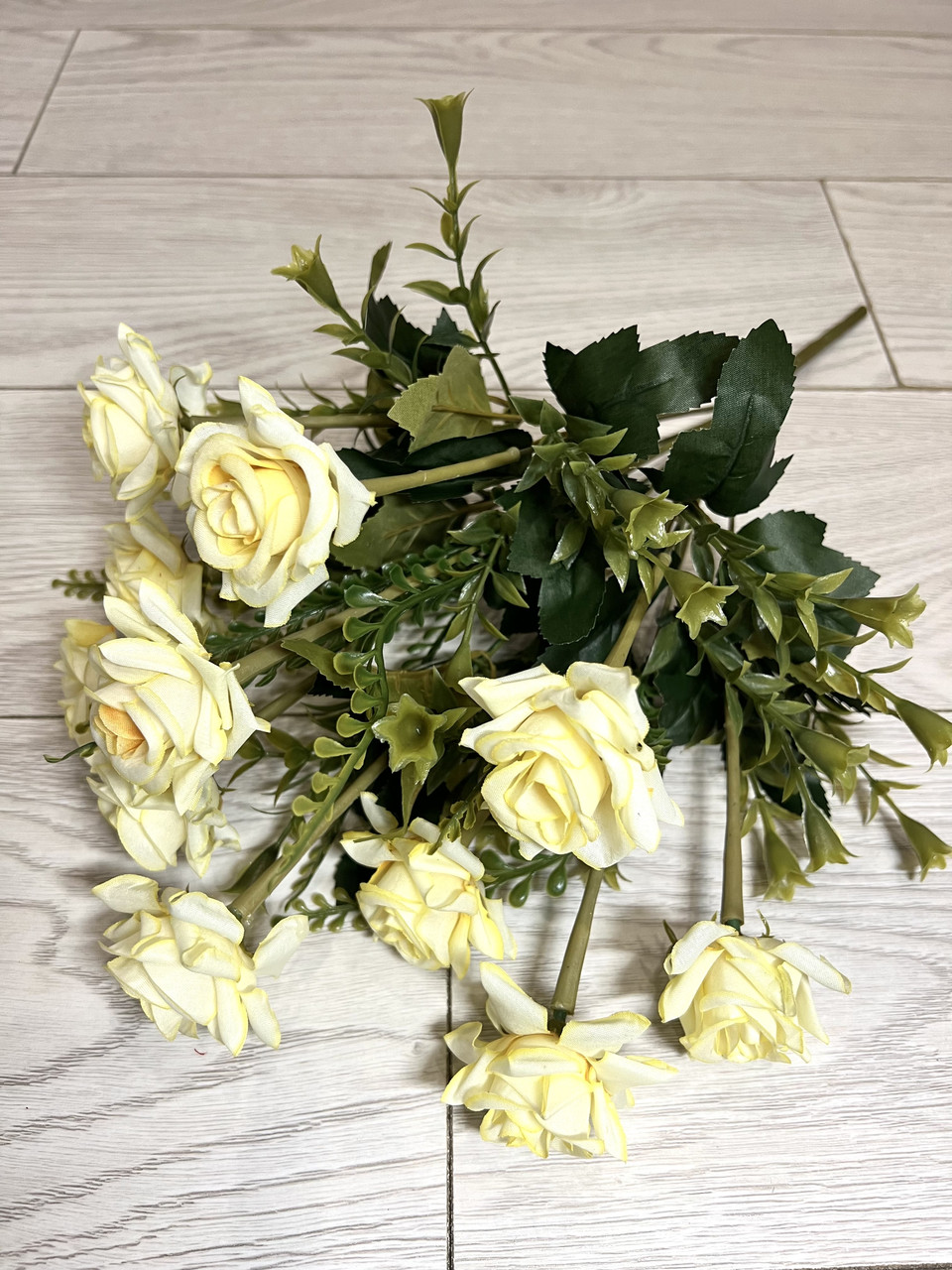Искусственные розы . Букет роз с добавками ( 45 см ) - фото 5 - id-p2180139657