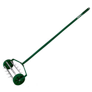 Аератор-скарифікатор ручний Verto, d15см, 27 шипів, 3.5кг, темно-зелений
