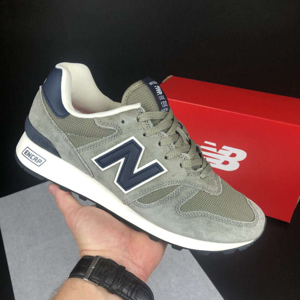 Чоловічі кросівки New Balance 1300 замшеві стильні повсякденні оливкові