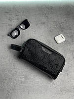 Лаконичный черный мужской тканевый клатч на руку Louis Vuitton, стильная универсальная барсетка луи виттон Черный тиснение
