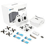 Квадрокоптер BETAFPV Cetus X FPV Kit з FPV-окулярами, 4 акумуляторами, пультом та кейсом, до 80 м, до 5 хв, фото 2