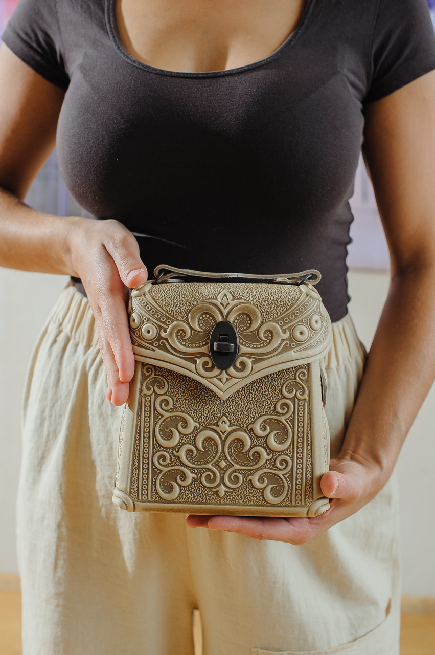 Шкіряний міні рюкзак-трансформер "Венеція" світло бежевого кольору, 17х19х7 см, фото 1