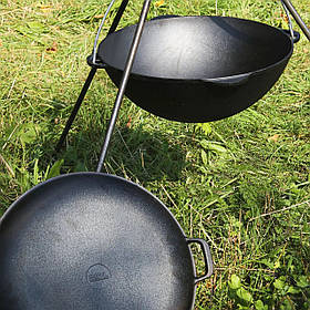 Казан татарський чавунний 12 л з кришкою-сковорідкою і триногою. Казан для багаття, пікніка. Чавунний казанок