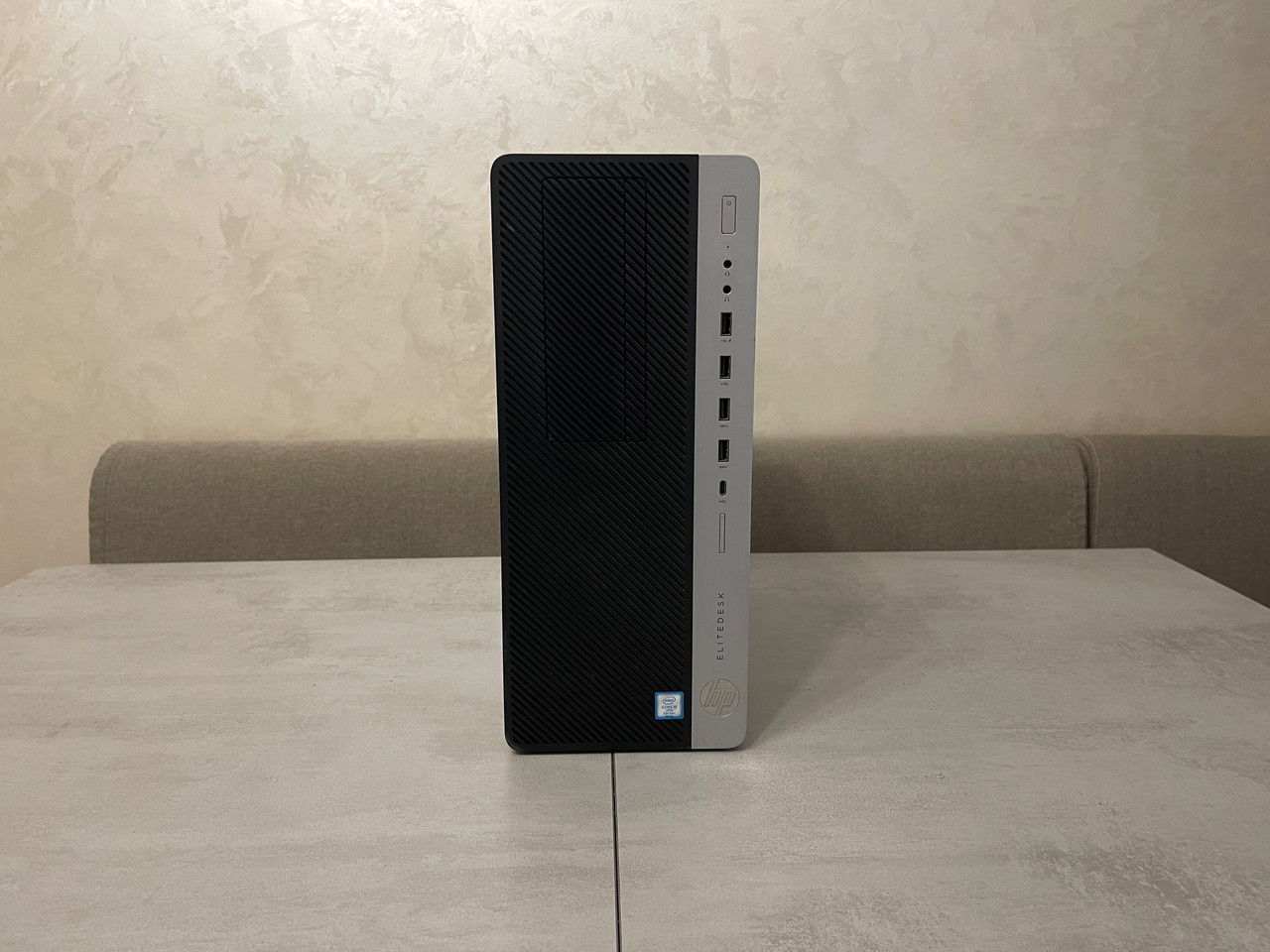 Комп'ютер HP Elitedesk 800 G3 TWR, i5-7500 3,80GHz, 16GB, 256GB SSD