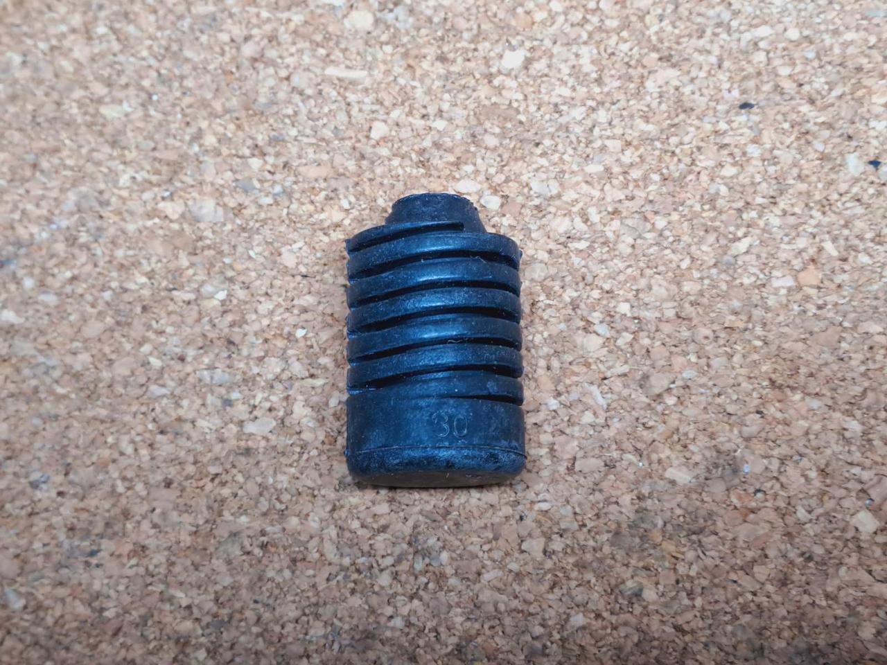 Упор відбійник капота BYD F3, Бид Ф3, Бід Ф3, фото 1