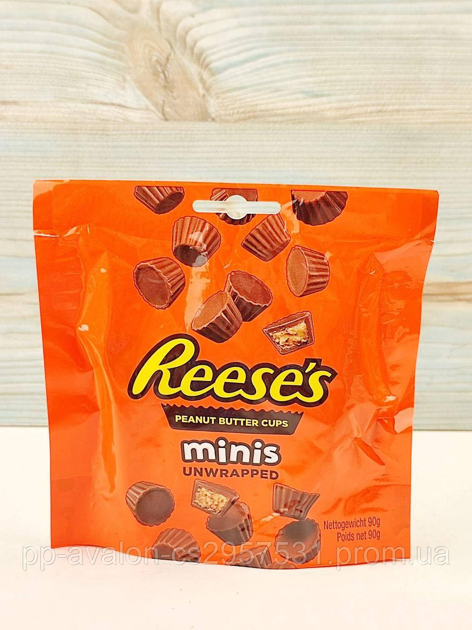 Шоколадні цукерки з арахісовою пастою  Reese's Peanut Butter Cups Minis 90 г США