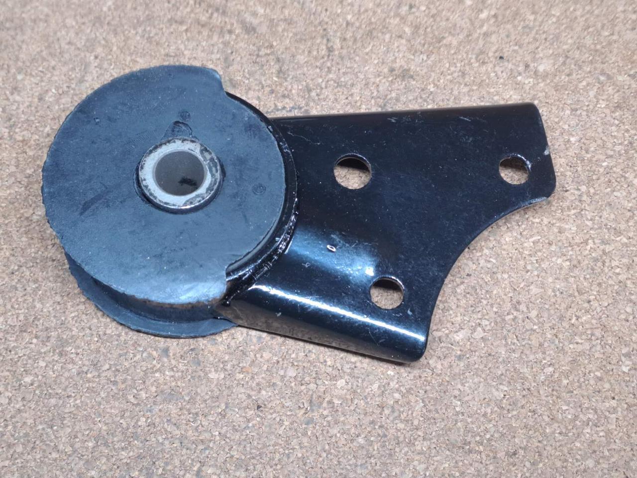 Подушка двигуна права Hafei Brio Хафей Бріо Бріо, фото 1