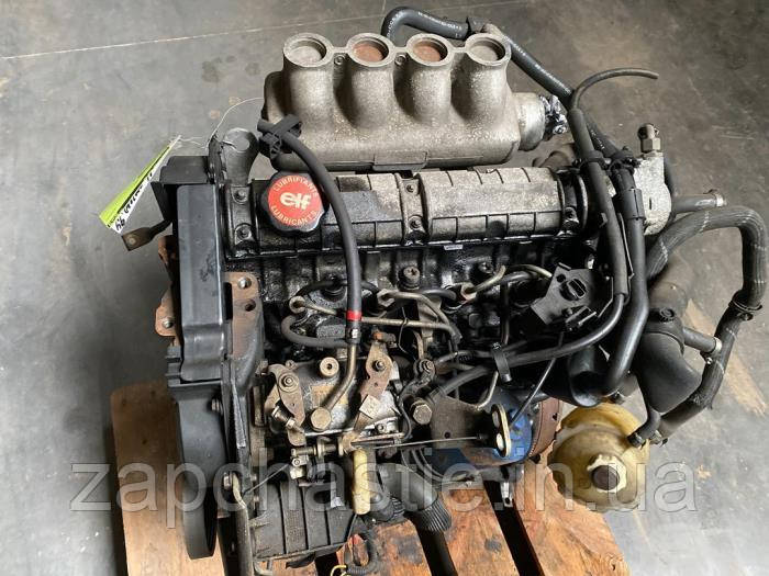 F8Q774 Двигун