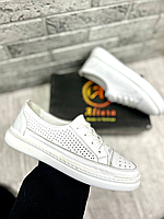 Жіночі літні шкіряні кеди (туфлі) на шнурівці в білому кольорі від виробника Altura