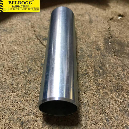 Направляющая свечи зажигания (втулка свечного колодца) Geely CK, Джили ...