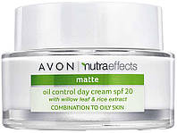 Матуючий денний крем для обличчя Avon Nutra Effects для Комбінованої та Жирної шкіри 50 мл (5059018070760)